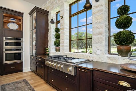 273 Vaquero Pass Boerne TX 78006