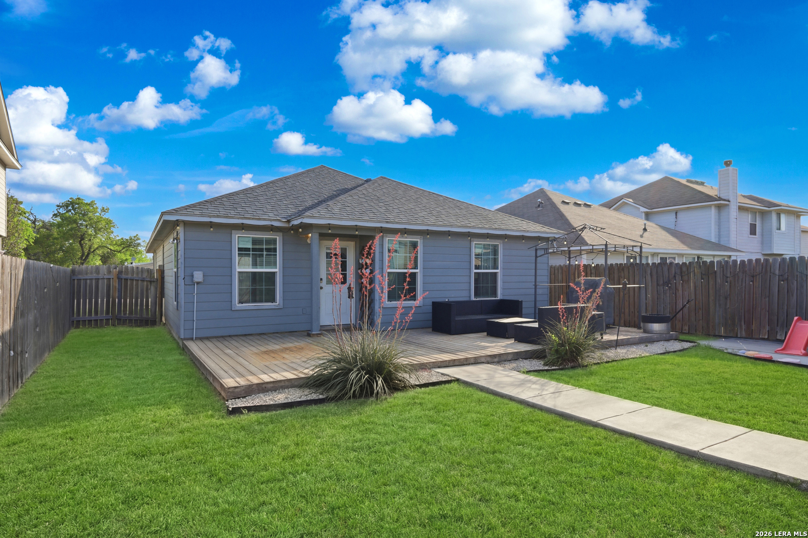 5727 Midcrown San Antonio TX 78218