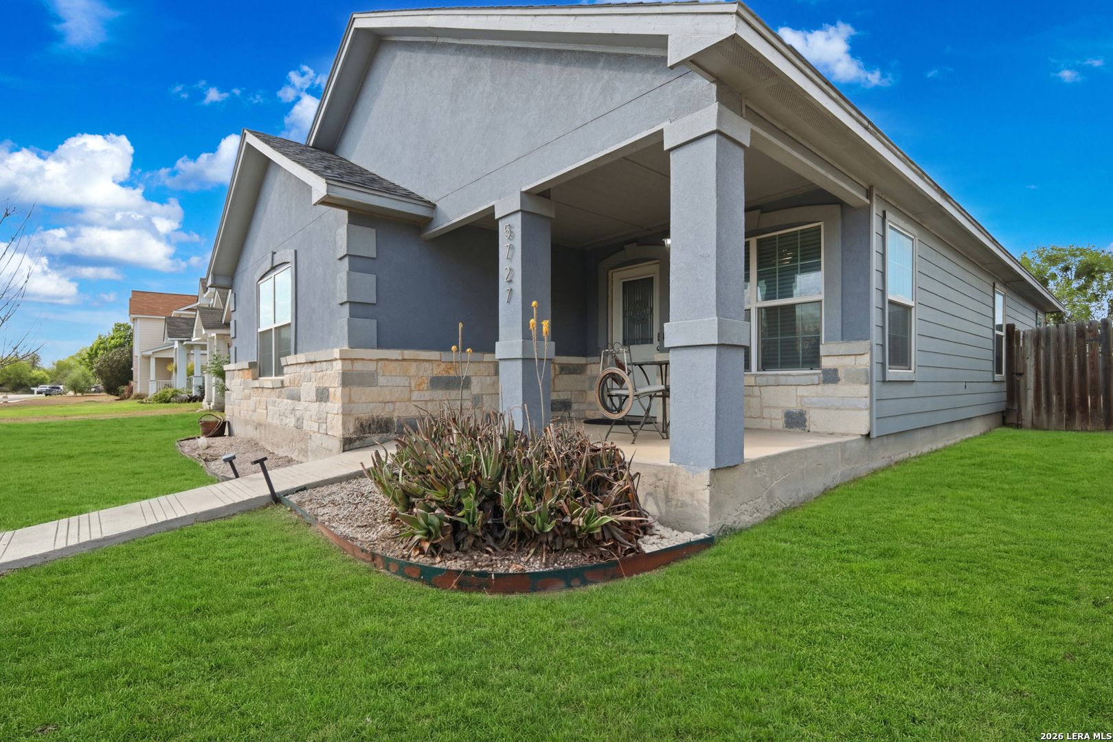 5727 Midcrown San Antonio TX 78218