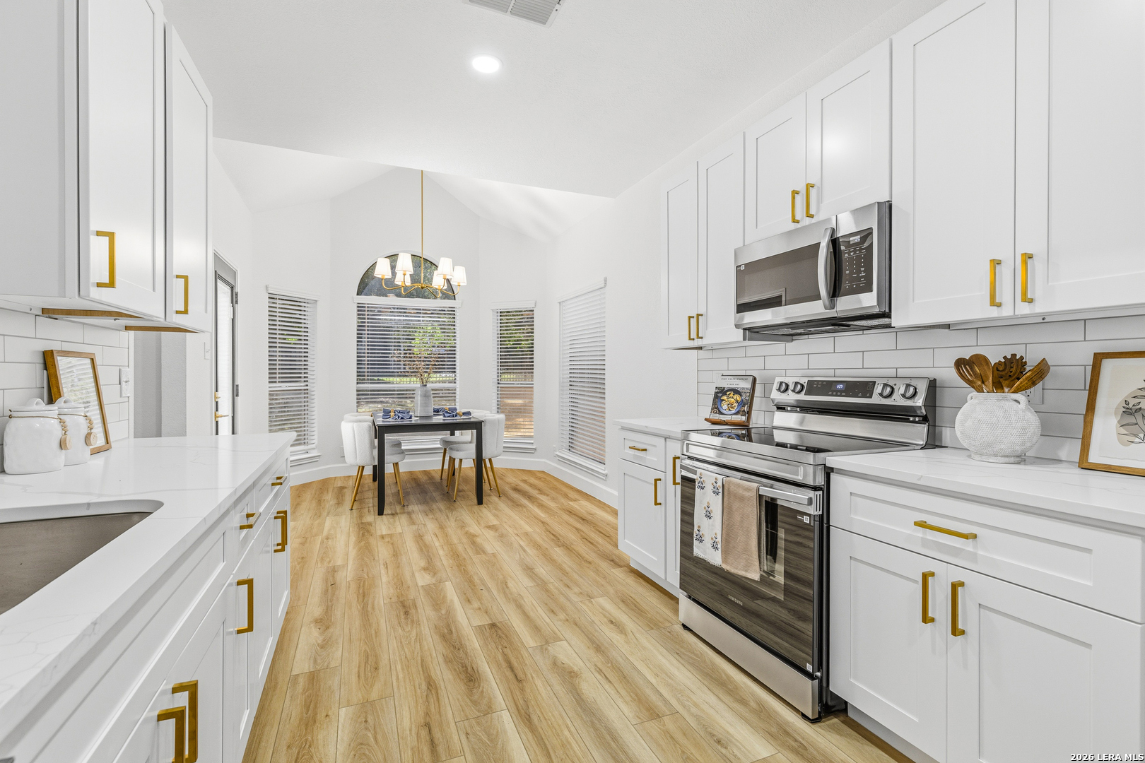 706 Arch Stone San Antonio TX 78258