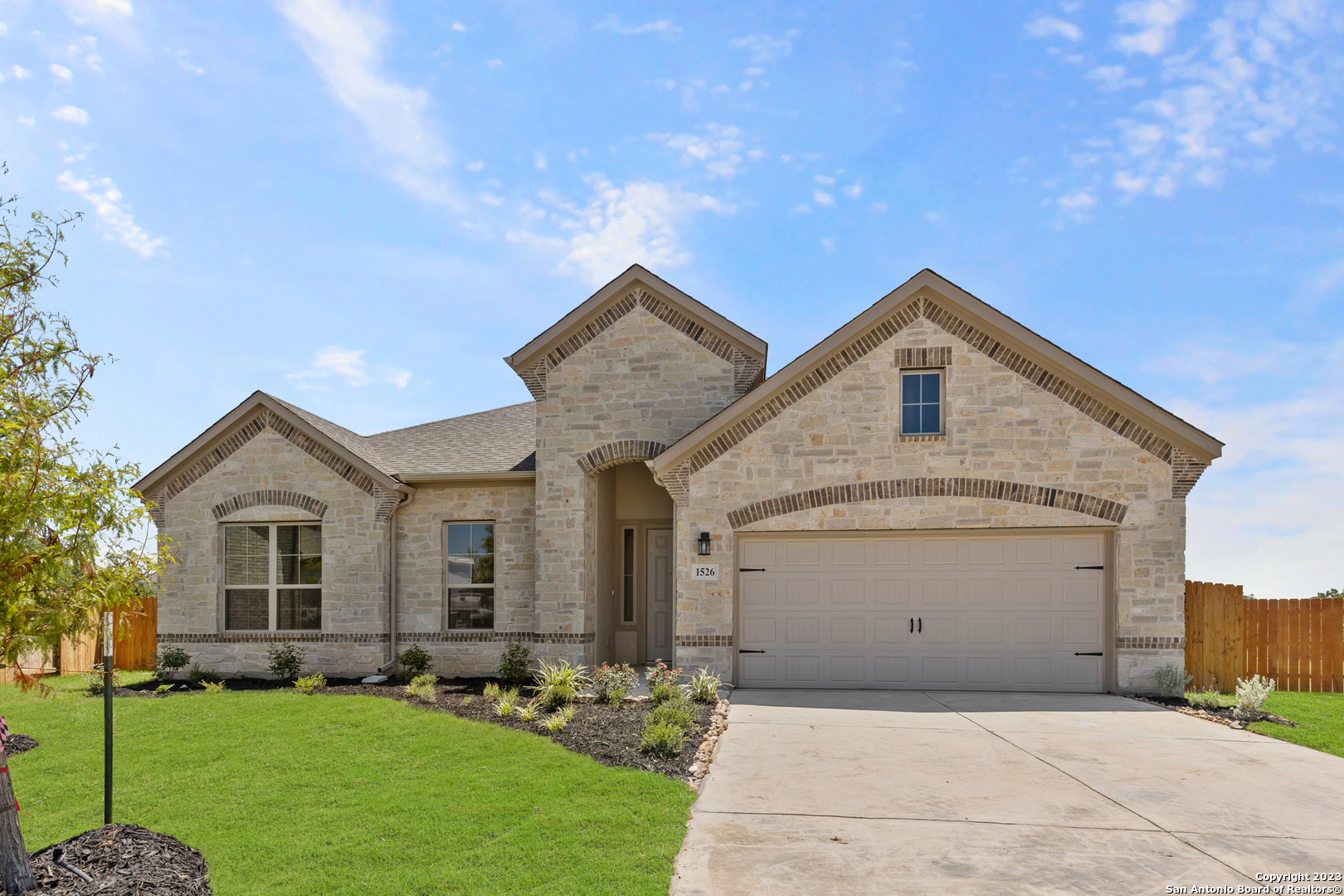 1526 Honey Brown New Braunfels TX 78132
