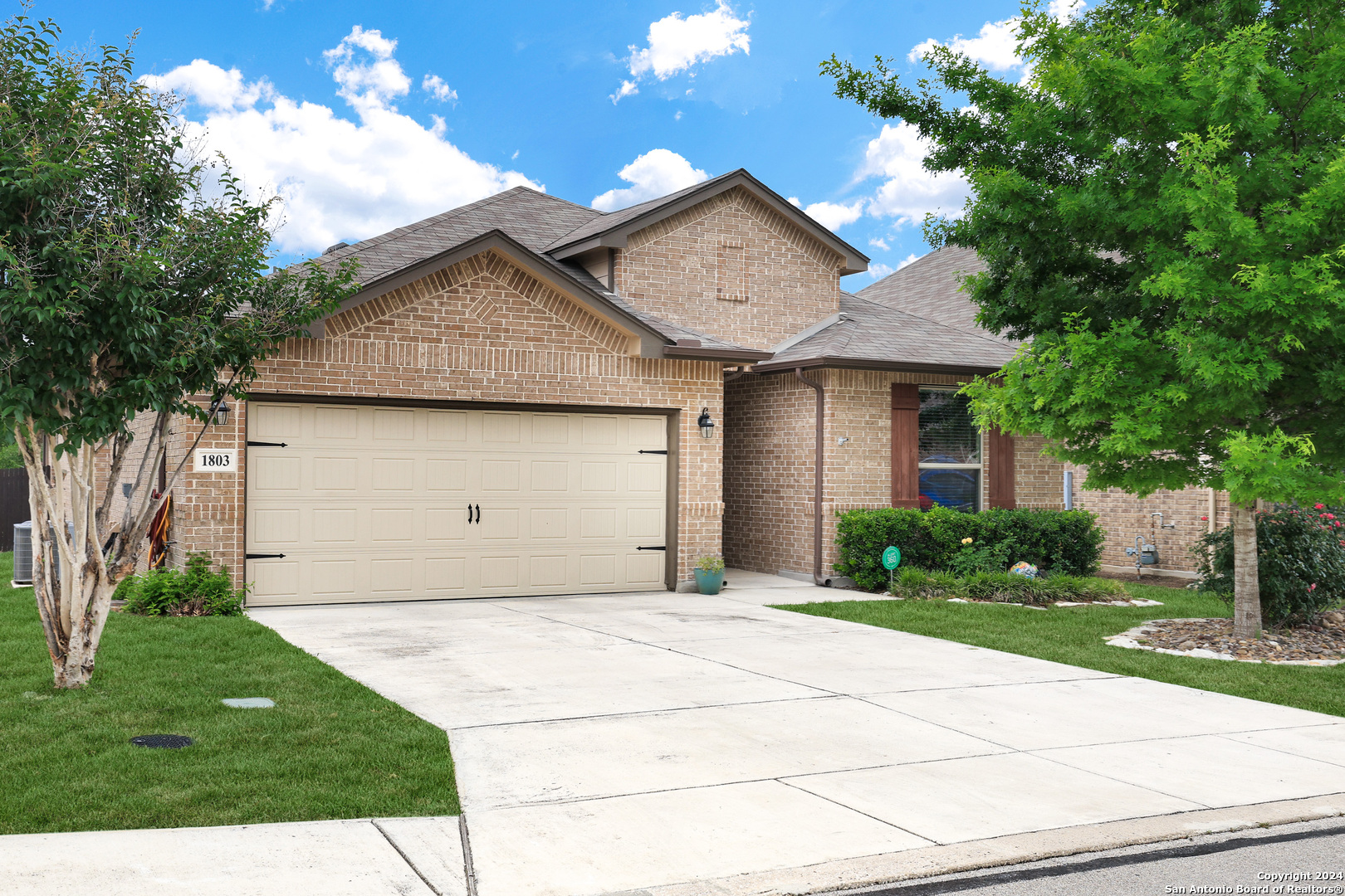 1803 Cedric Lane San Antonio TX 78213
