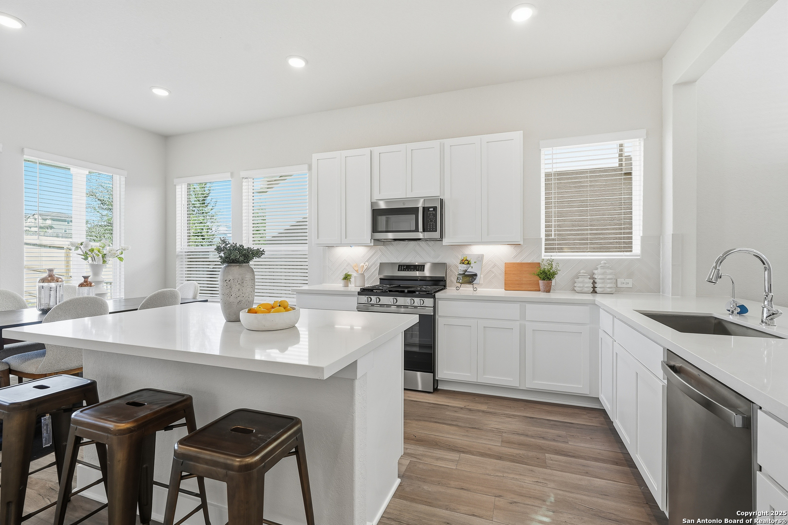 178 Jax Loop San Antonio TX 78253