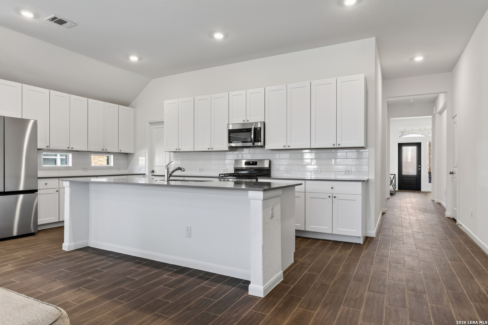 9351 Oxford Shire San Antonio TX 78254