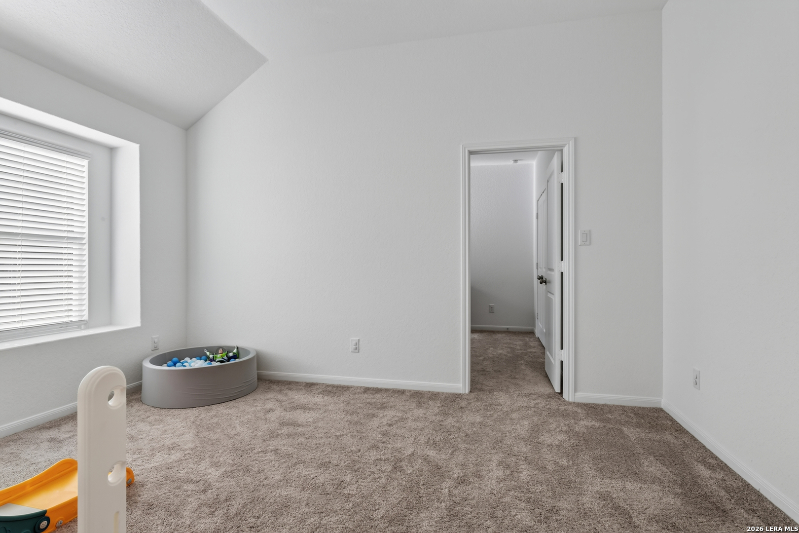 9351 Oxford Shire San Antonio TX 78254