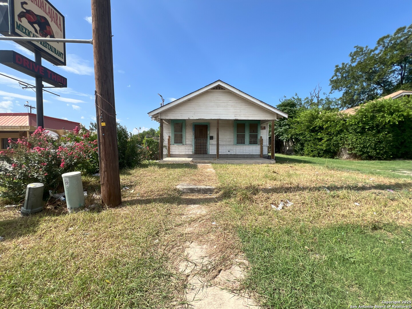 1143 Culebra Road San Antonio TX 78201