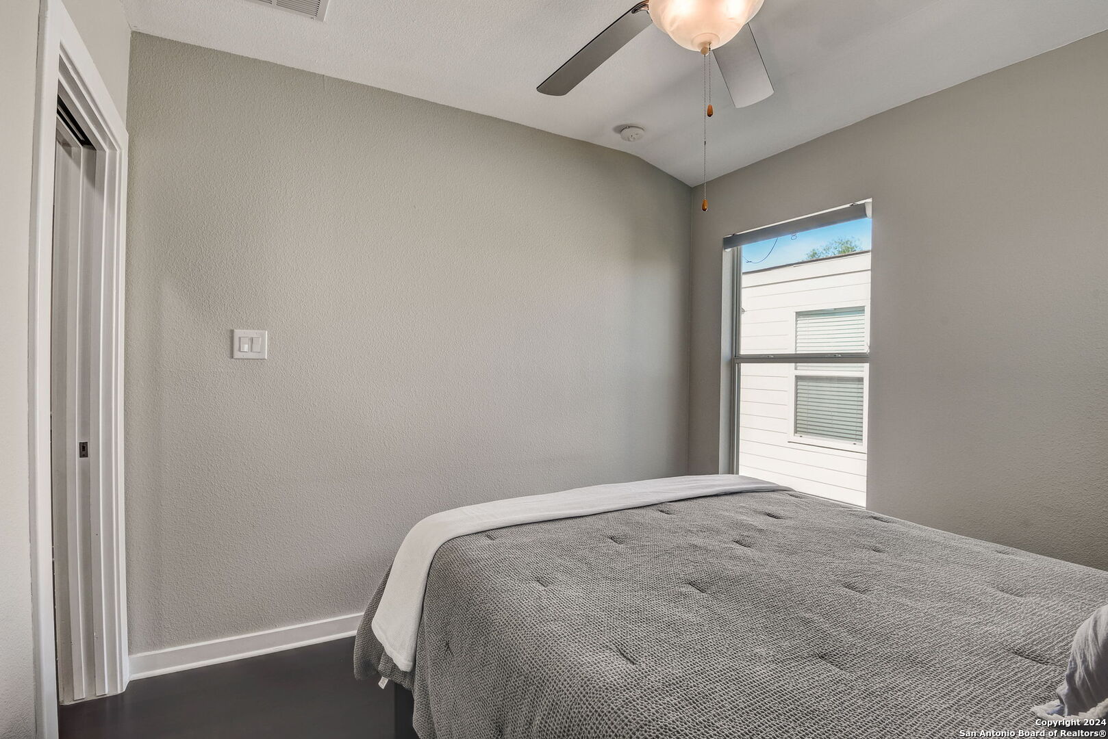 142 E Myrtle Street San Antonio TX 78212