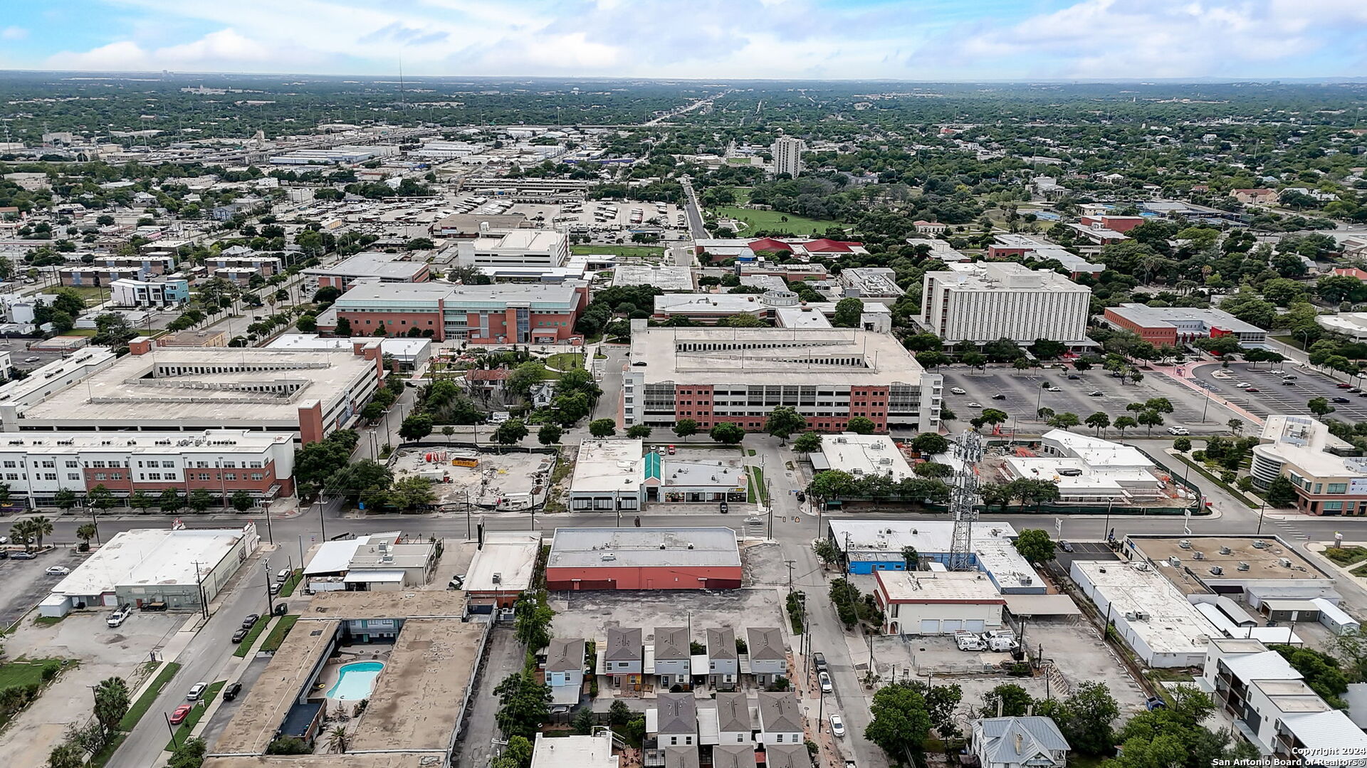 142 E Myrtle Street San Antonio TX 78212
