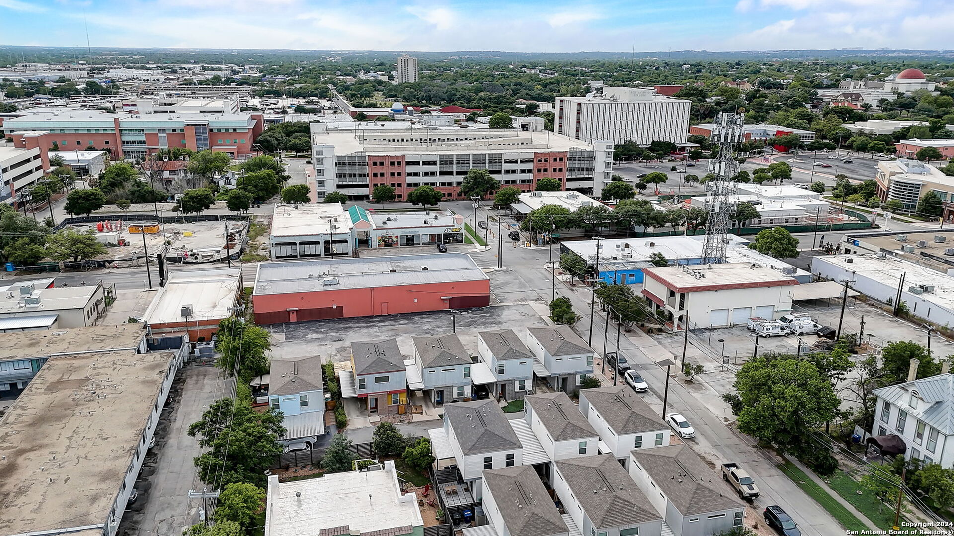 142 E Myrtle Street San Antonio TX 78212
