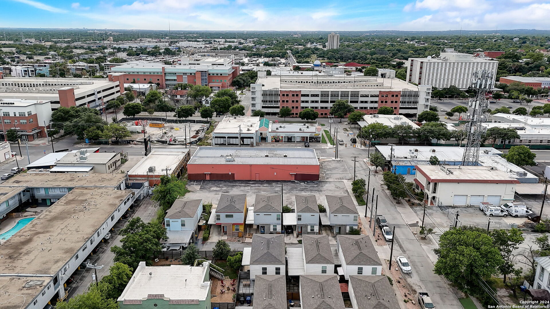 142 E Myrtle Street San Antonio TX 78212