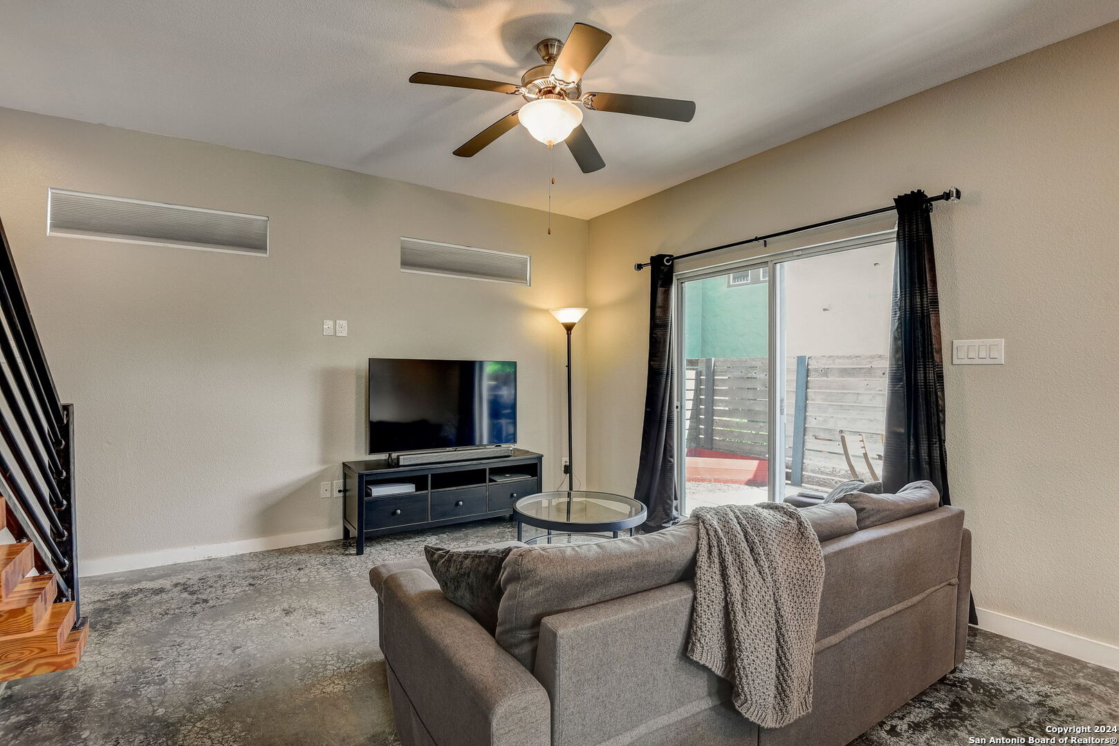 142 E Myrtle Street San Antonio TX 78212