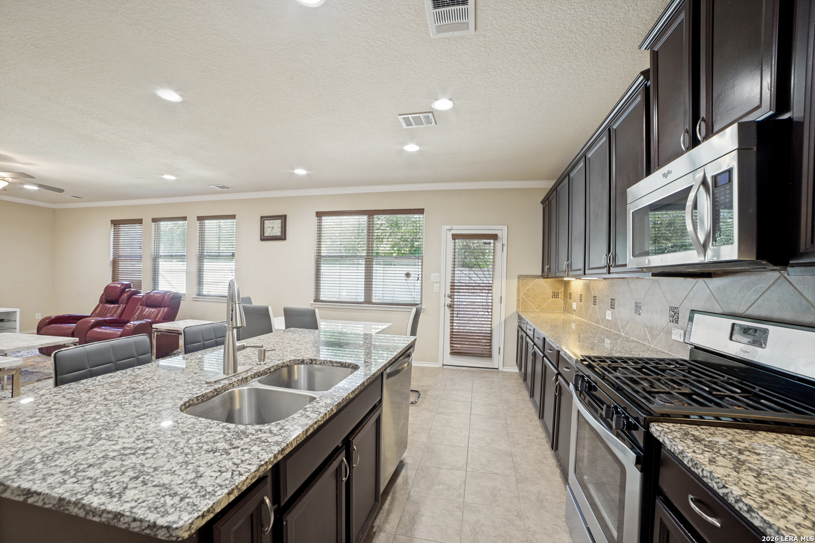 6431 Lionheart Park San Antonio TX 78240