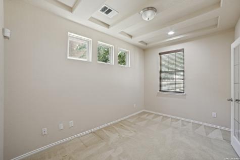 6431 Lionheart Park San Antonio TX 78240