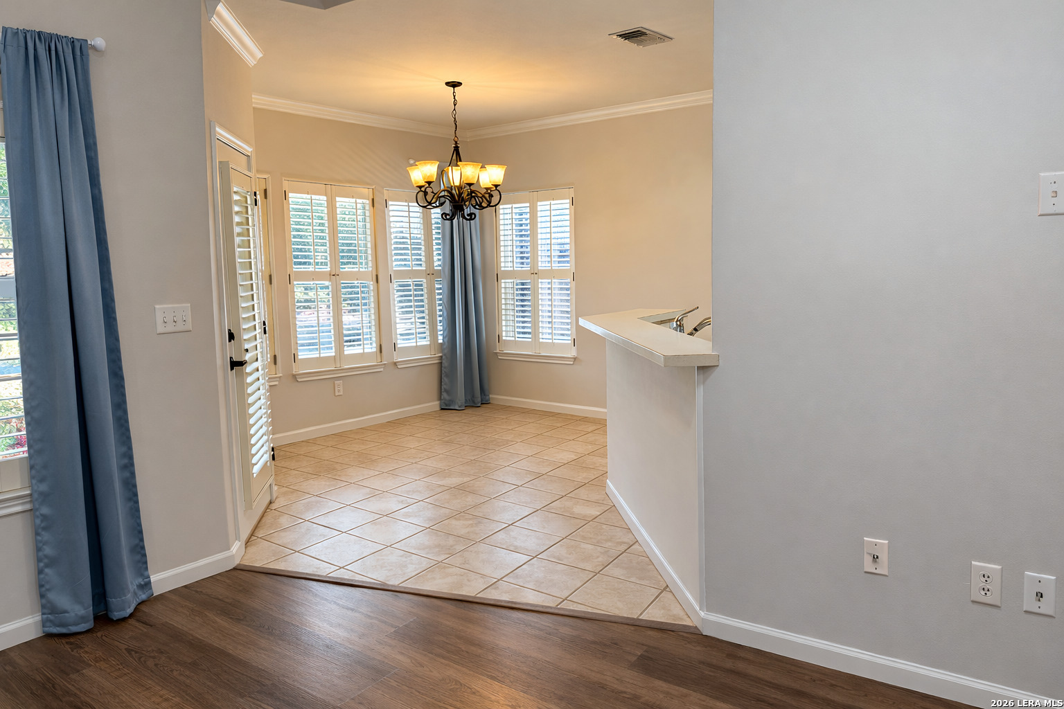 660 Oak Valley Drive Kerrville TX 78028