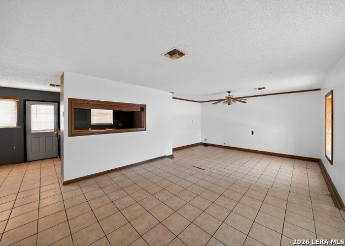 2203 Colony Drive Hondo TX 78861
