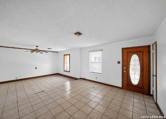 2203 Colony Drive Hondo TX 78861