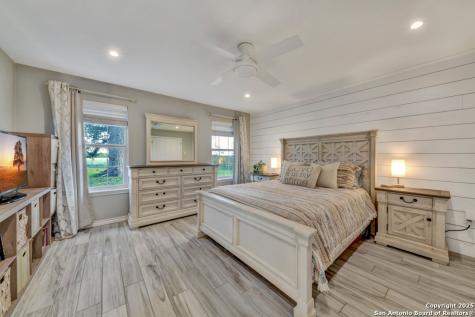 15592 Miller St Hedwig TX 78152