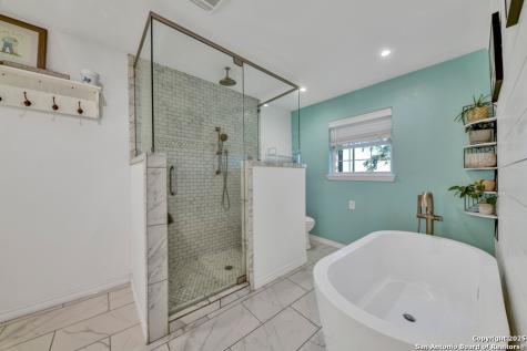 15592 Miller St Hedwig TX 78152