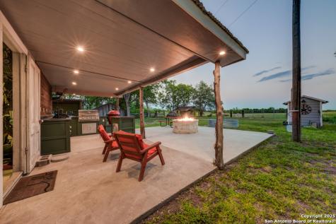 15592 Miller St Hedwig TX 78152