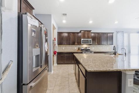 2739 Sueno Point San Antonio TX 78245