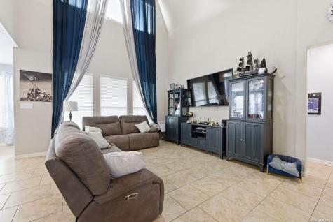 2739 Sueno Point San Antonio TX 78245