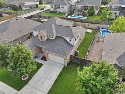 2739 Sueno Point San Antonio TX 78245