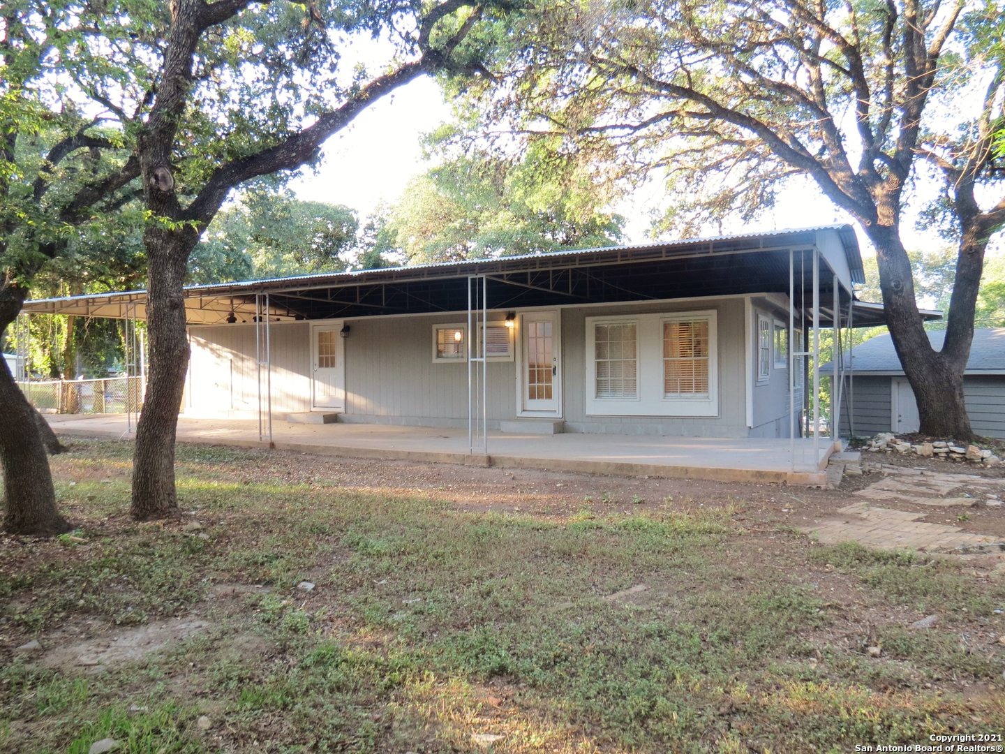 611 Grandview Bend Canyon Lake TX 78133