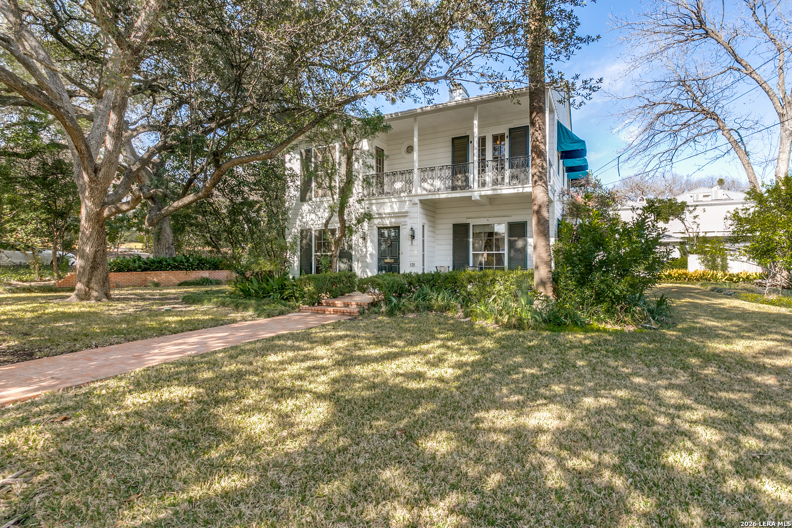 131 Mary D Alamo Heights TX 78209