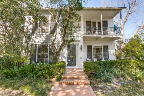 131 Mary D Alamo Heights TX 78209
