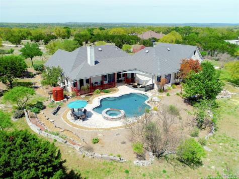 110 Hoskins Trail Boerne TX 78006