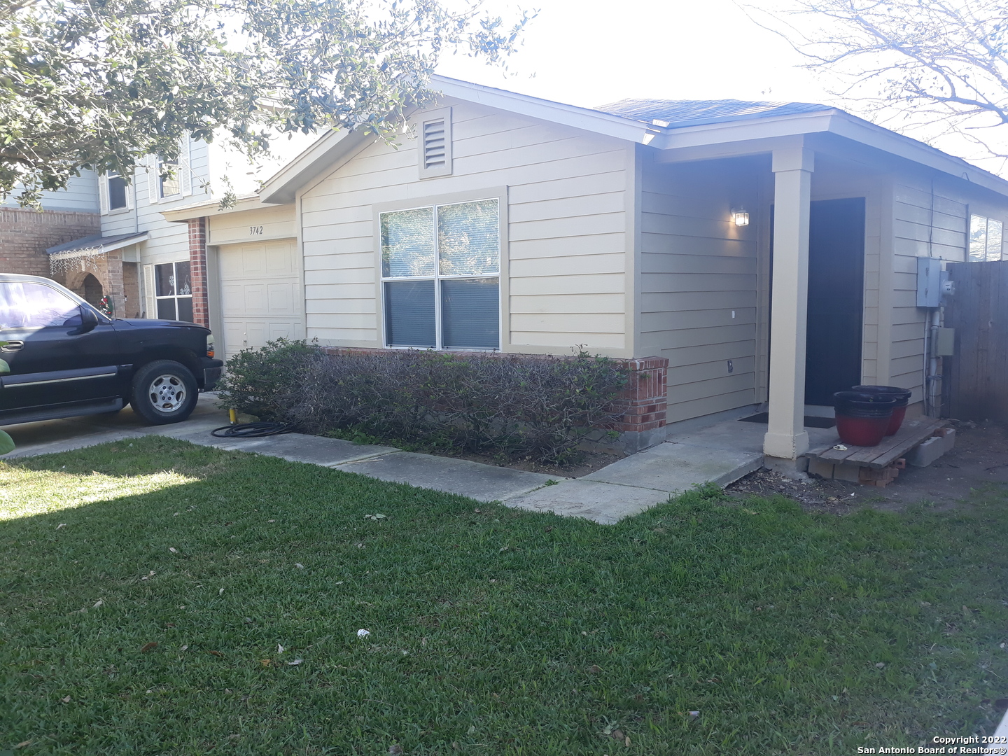 3742 Candleglenn San Antonio TX 78244