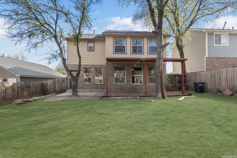 8635 Sunny Oaks San Antonio TX 78250