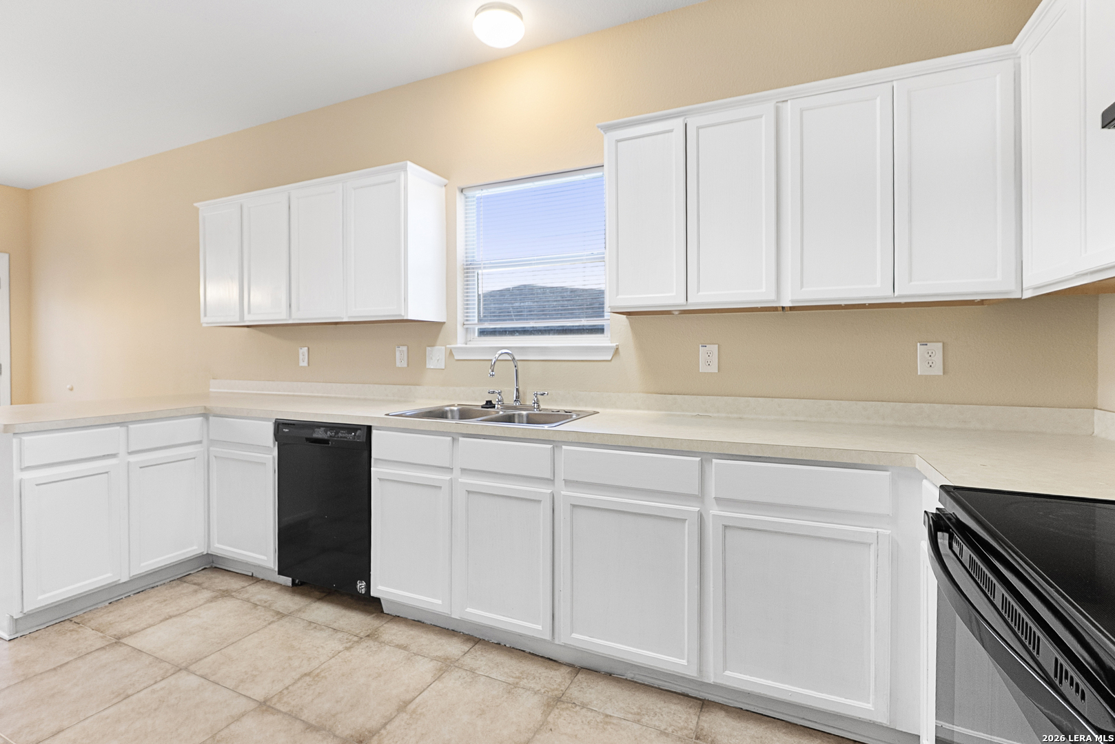 8635 Sunny Oaks San Antonio TX 78250