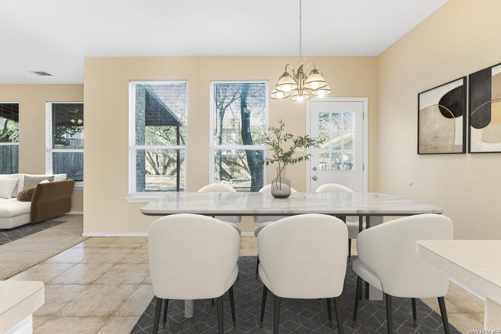 8635 Sunny Oaks San Antonio TX 78250