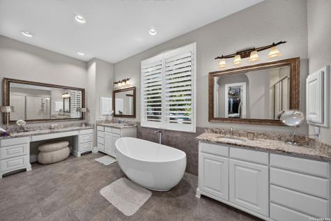 1627 Wild Peak San Antonio TX 78258