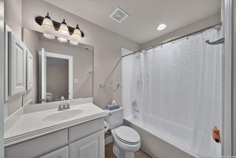 1627 Wild Peak San Antonio TX 78258