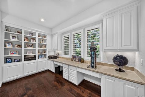 1627 Wild Peak San Antonio TX 78258