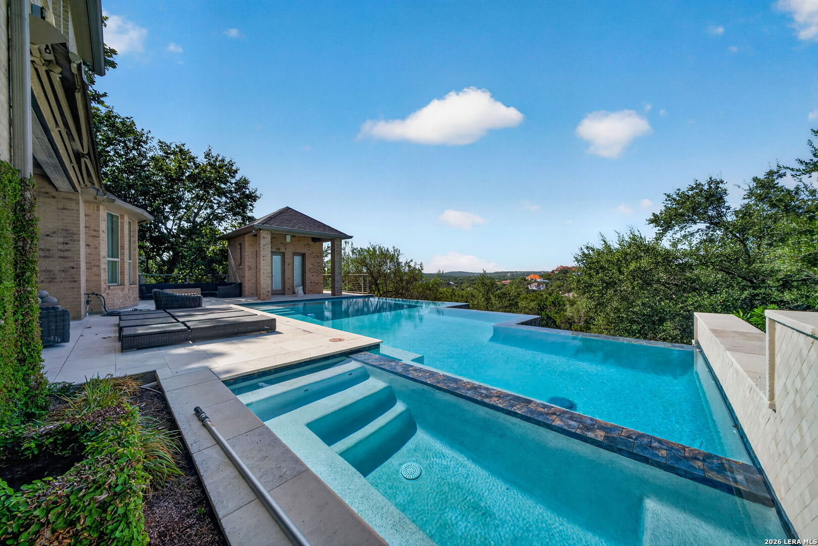 1627 Wild Peak San Antonio TX 78258