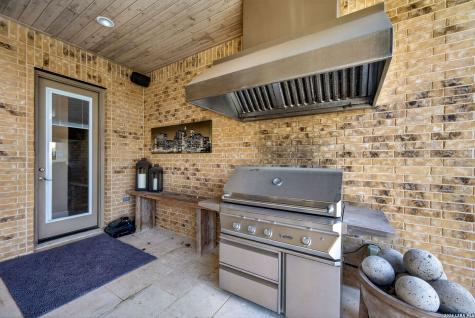 1627 Wild Peak San Antonio TX 78258