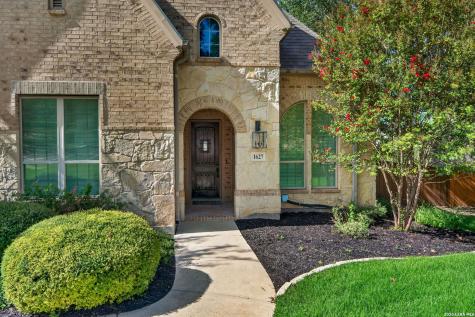 1627 Wild Peak San Antonio TX 78258
