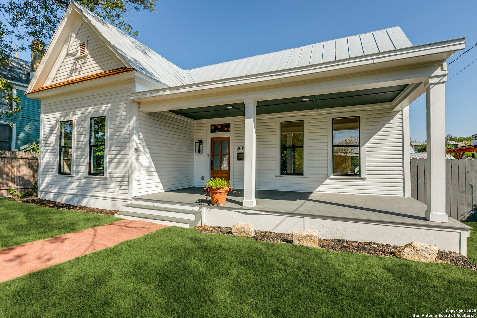 205 E Rische San Antonio TX 78204