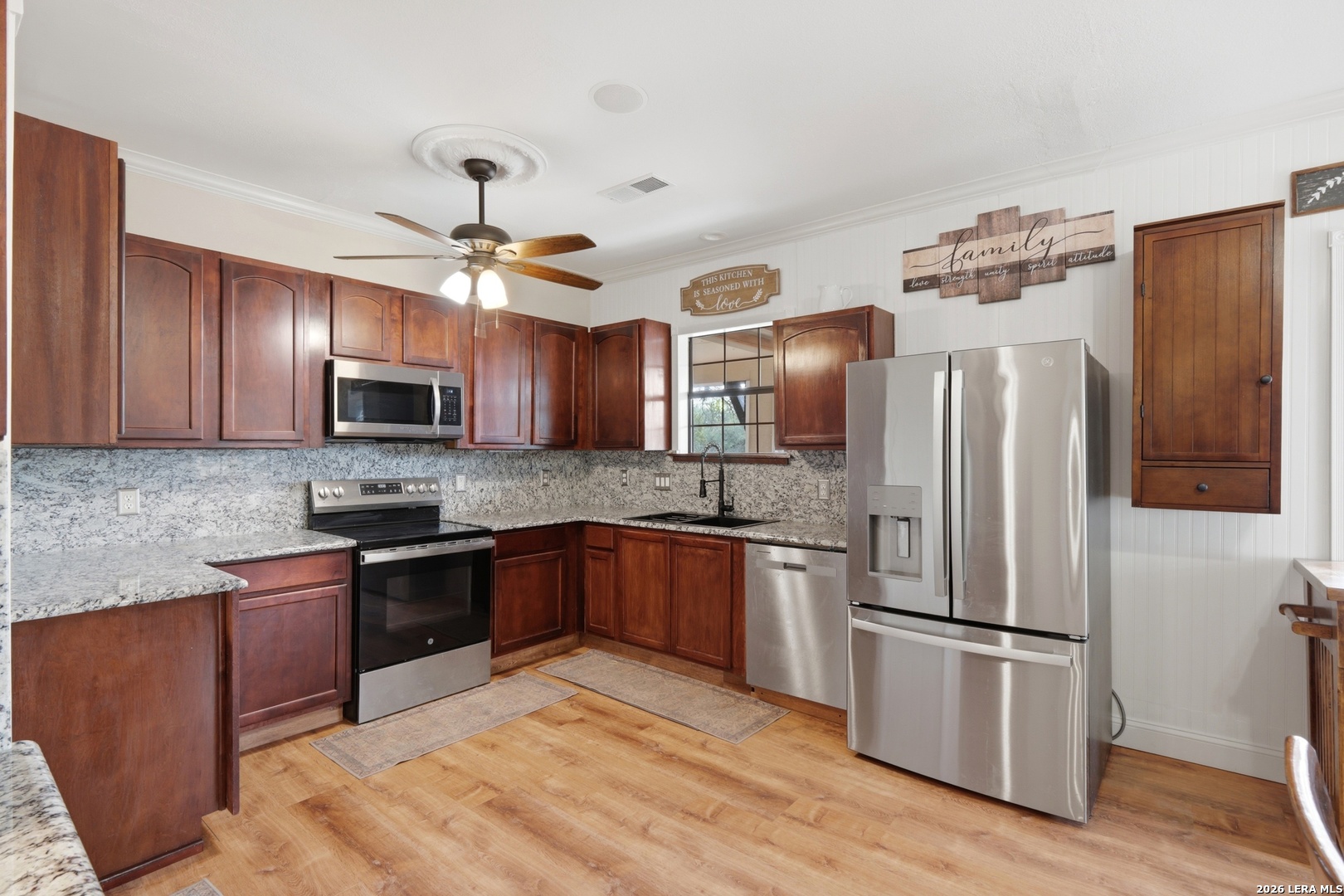 423 Las Hadas Spring Branch TX 78070