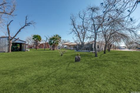 501 Green Street Poth TX 78147