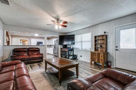 501 Green Street Poth TX 78147