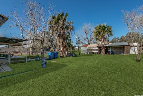 501 Green Street Poth TX 78147