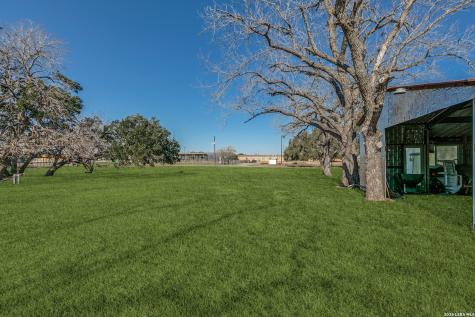 501 Green Street Poth TX 78147
