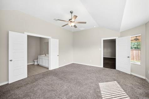 5407 Pearl Valley San Antonio TX 78242