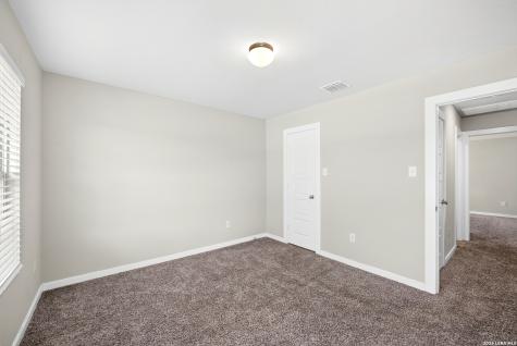 5407 Pearl Valley San Antonio TX 78242