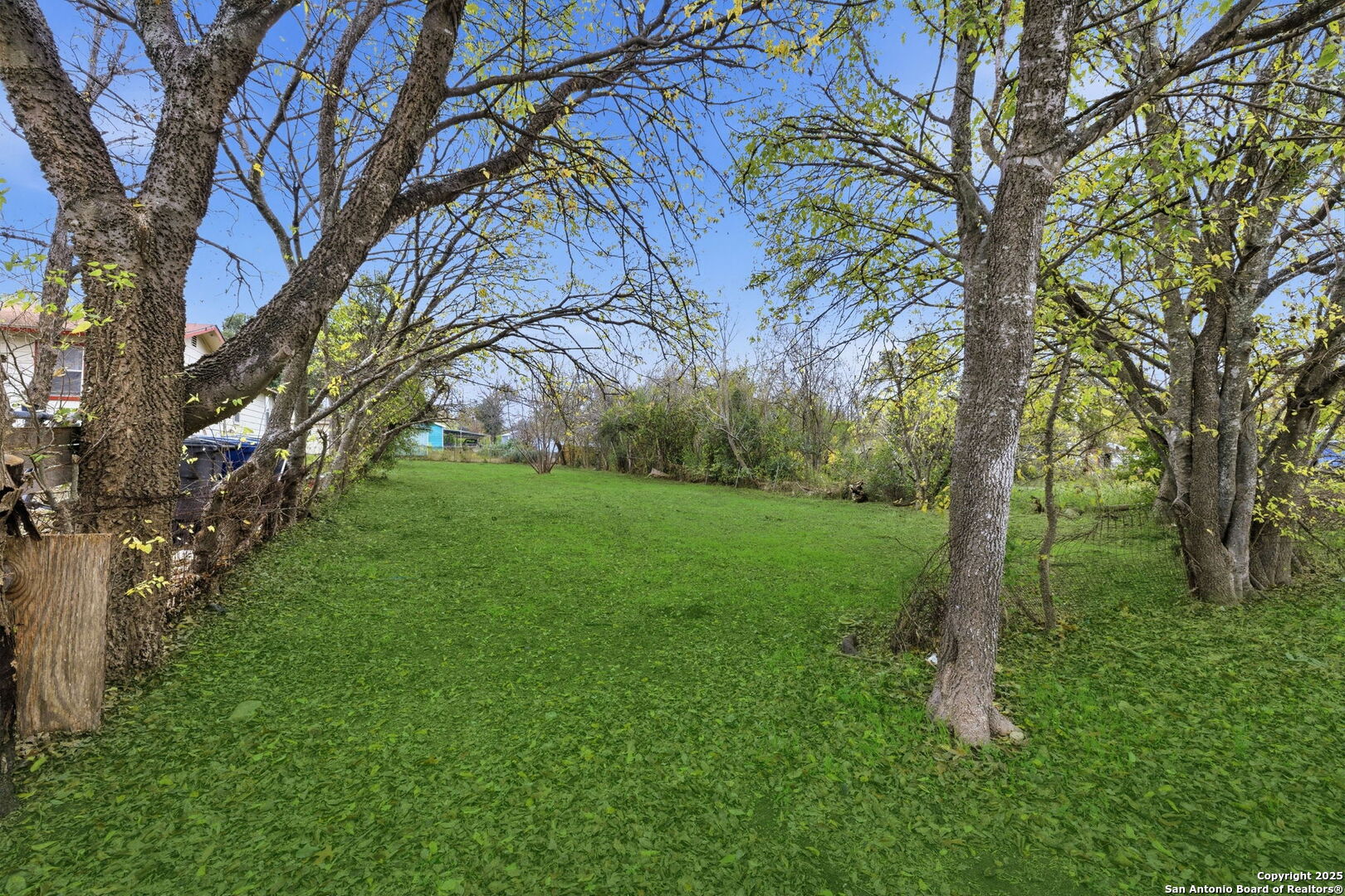 120 Coleman San Antonio TX 78208