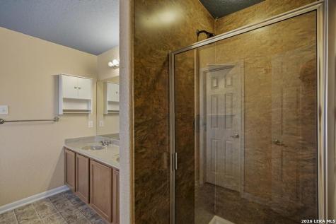 2102 Red Rock Crossing San Antonio TX 78245